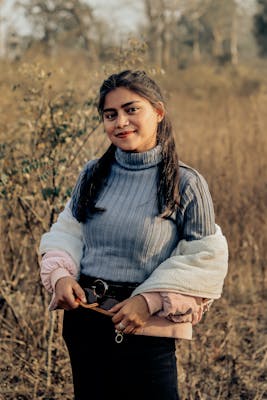 Manon, 28